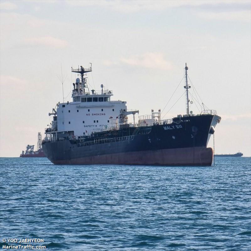 maly (Chemical/Oil Products Tanker) - IMO 9301691, MMSI 440054090, Call Sign 220031 under the flag of Korea