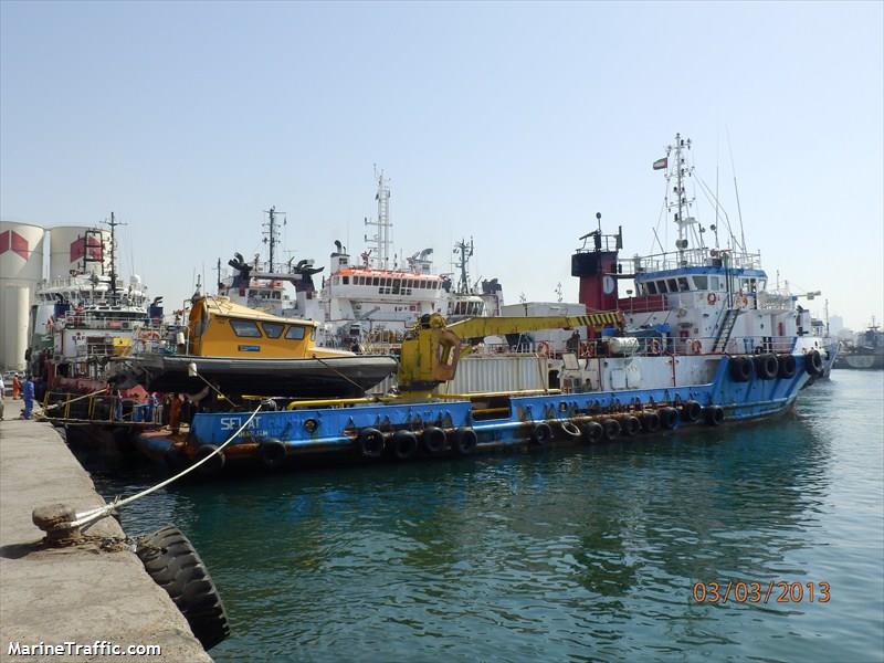 mussafah 2 (Tug) - IMO 9522051, MMSI 470887000, Call Sign A6E2396 under the flag of UAE