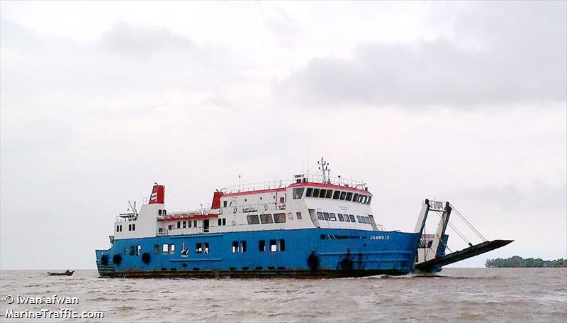 kmp jambo ix (Passenger/Ro-Ro Cargo Ship) - IMO 9801940, MMSI 525100113, Call Sign YBGV 2 under the flag of Indonesia