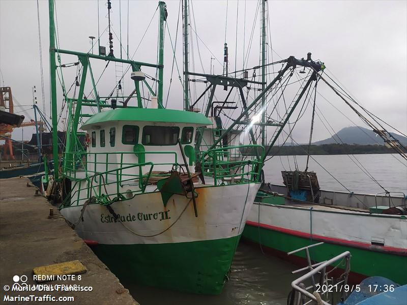 estrela de ouro ii (Fishing vessel) - IMO , MMSI 710555637, Call Sign PQ7031 under the flag of Brazil