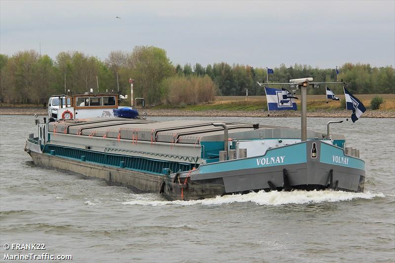 volnay (Unknown) - IMO , MMSI 226017210, Call Sign FM8162 under the flag of France