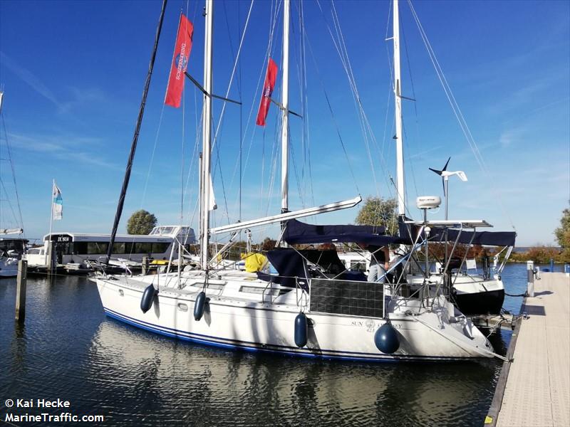 alice (Pleasure craft) - IMO , MMSI 211879470, Call Sign DK4015 under the flag of Germany