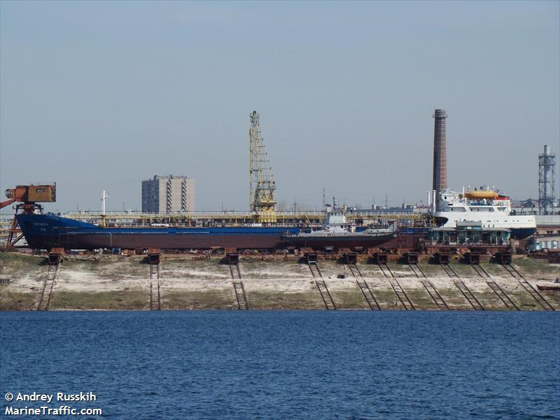 volgoneft-210 (Tanker) - IMO , MMSI 273316470, Call Sign UABC2 under the flag of Russia