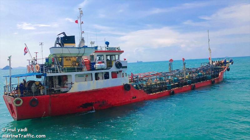 mt zuisho (Tanker) - IMO , MMSI 525021364, Call Sign POUH under the flag of Indonesia