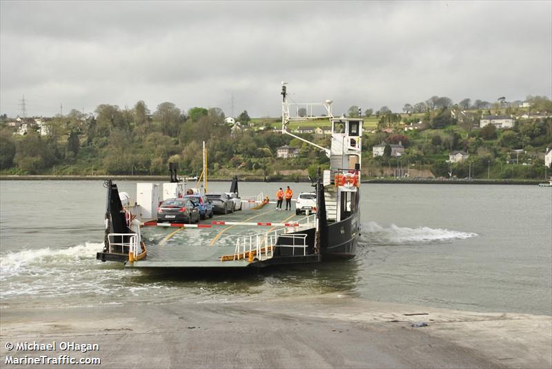 glenbrook (Passenger ship) - IMO , MMSI 250006632 under the flag of Ireland