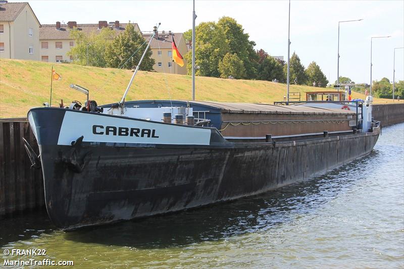 cabral (Cargo ship) - IMO , MMSI 264163504 under the flag of Romania