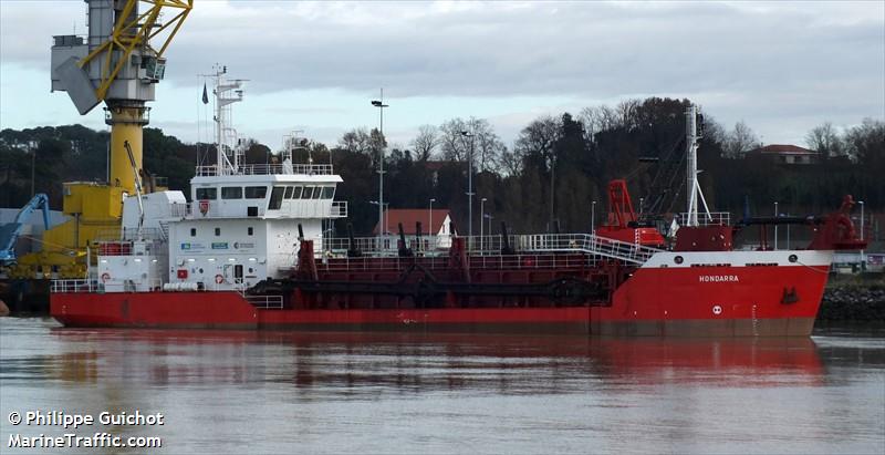 hondarra (Hopper Dredger) - IMO 9741114, MMSI 228061700, Call Sign FAC8939 under the flag of France