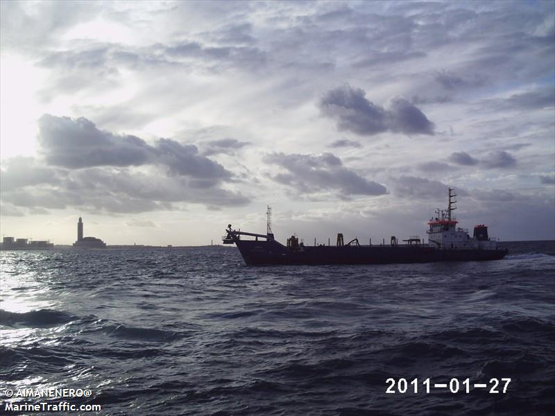 moustakbal1 (Hopper Dredger) - IMO 9187069, MMSI 242044000, Call Sign 3766 under the flag of Morocco