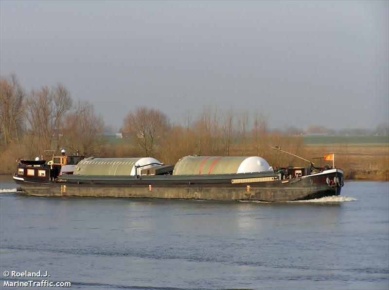 factotum (Cargo ship) - IMO , MMSI 244660694, Call Sign PD4110 under the flag of Netherlands