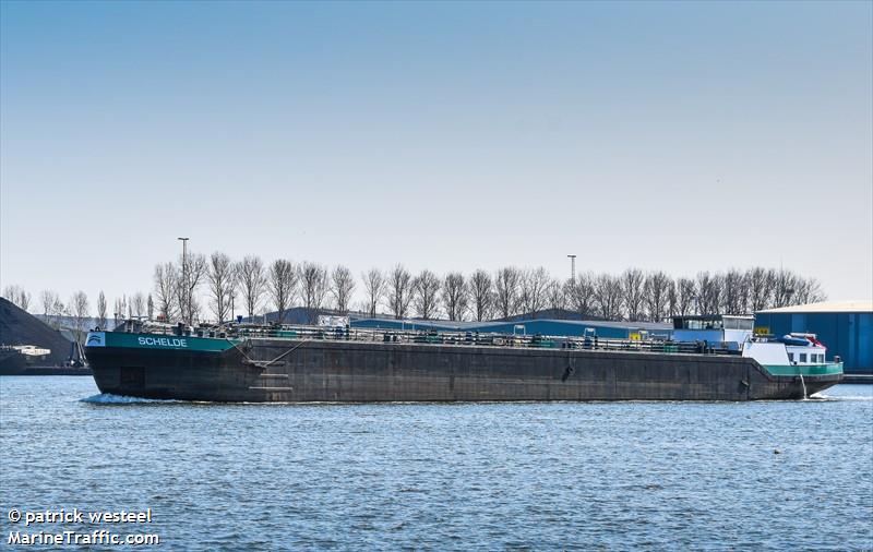 schelde (Tanker) - IMO , MMSI 244670290, Call Sign PH2232 under the flag of Netherlands