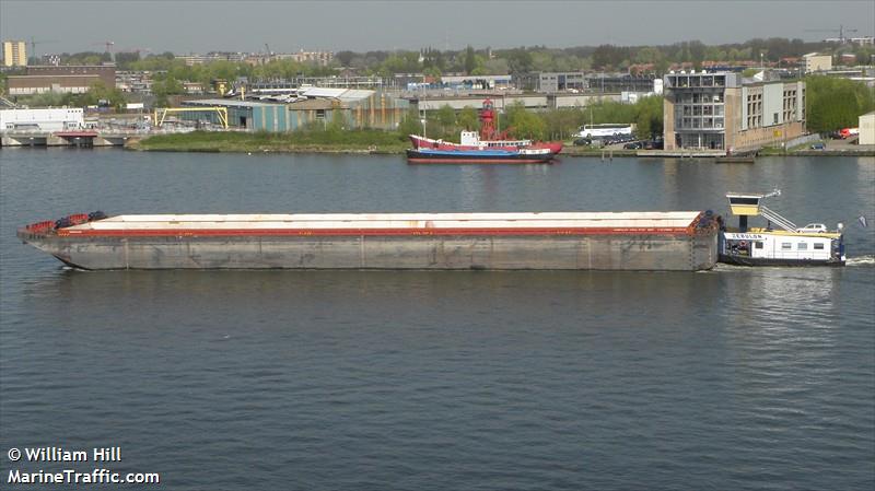 zebulon (Dredging or UW ops) - IMO , MMSI 244690544, Call Sign PD4762 under the flag of Netherlands