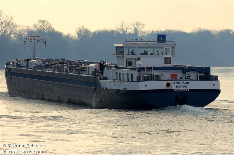 anclajo (Tanker) - IMO , MMSI 244700618, Call Sign PD2735 under the flag of Netherlands