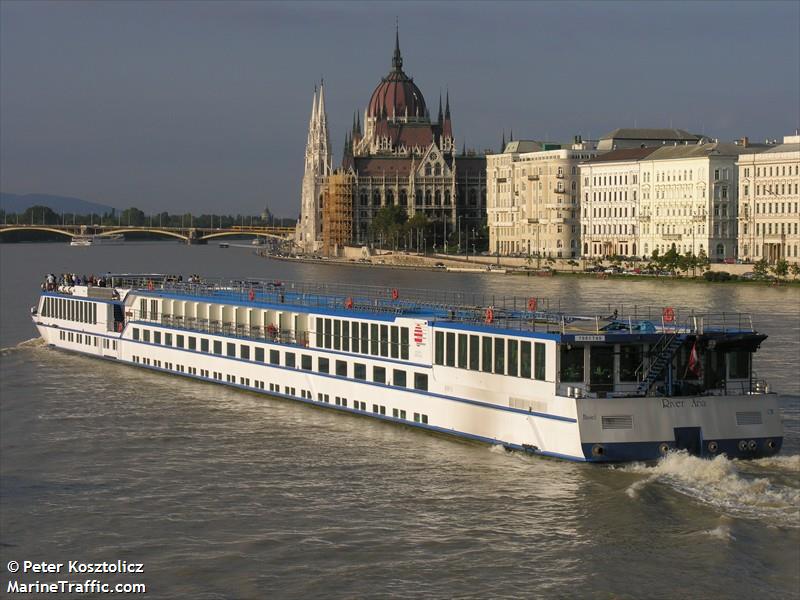 river aria (Passenger ship) - IMO , MMSI 256905000, Call Sign 9HFF9 under the flag of Malta