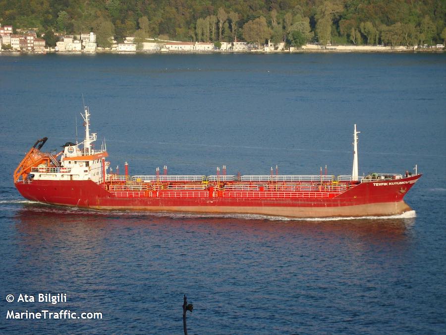 tevfik kuyumcu (Oil Products Tanker) - IMO 8836986, MMSI 271002164, Call Sign TCAN8 under the flag of Turkey