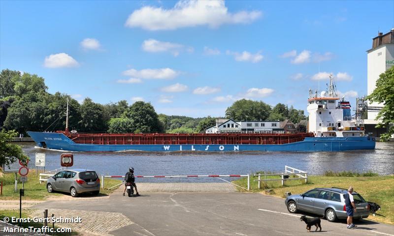 wilson gdynia (General Cargo Ship) - IMO 9056064, MMSI 314192000, Call Sign 8PSA under the flag of Barbados