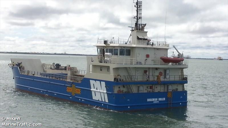 arnhem trader (Landing Craft) - IMO 9648984, MMSI 503769000, Call Sign VJN3774 under the flag of Australia