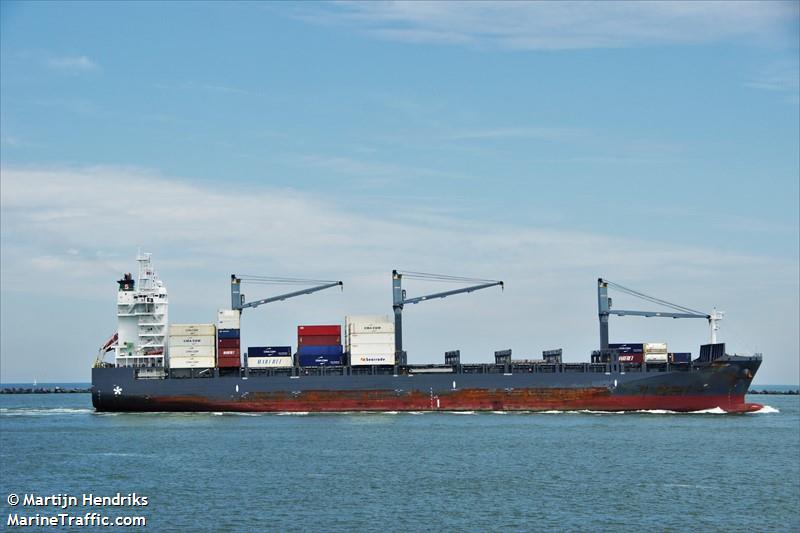 mandalay (Container Ship) - IMO 9743502, MMSI 563024900, Call Sign 9V3438 under the flag of Singapore