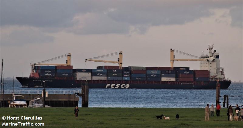 capitaine tasman (Container Ship) - IMO 9354533, MMSI 563060800, Call Sign 9V5992 under the flag of Singapore