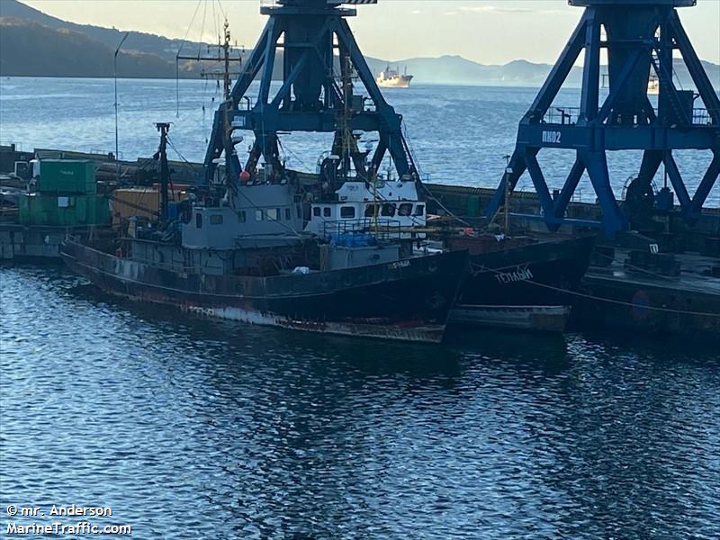 mirnyy (Fishing Vessel) - IMO 8136685, MMSI 273813610, Call Sign UBKU under the flag of Russia