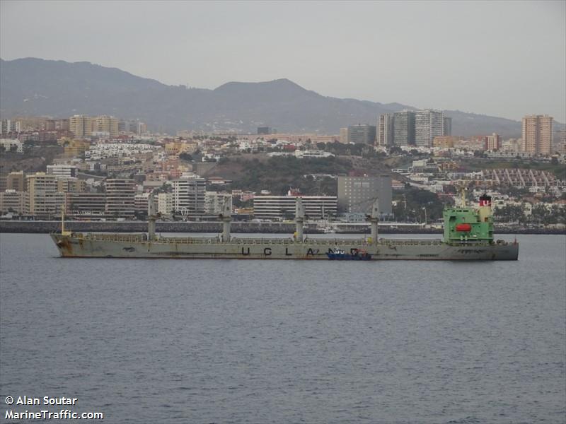 tai honor (Bulk Carrier) - IMO 9298519, MMSI 352002172, Call Sign 3E4112 under the flag of Panama
