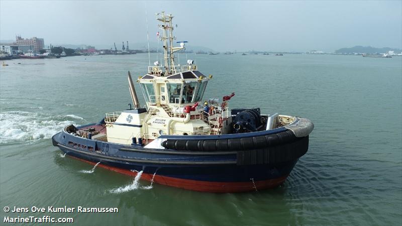 svitzer karsada (Tug) - IMO 9944120, MMSI 377316000, Call Sign J8B6392 under the flag of St Vincent & Grenadines
