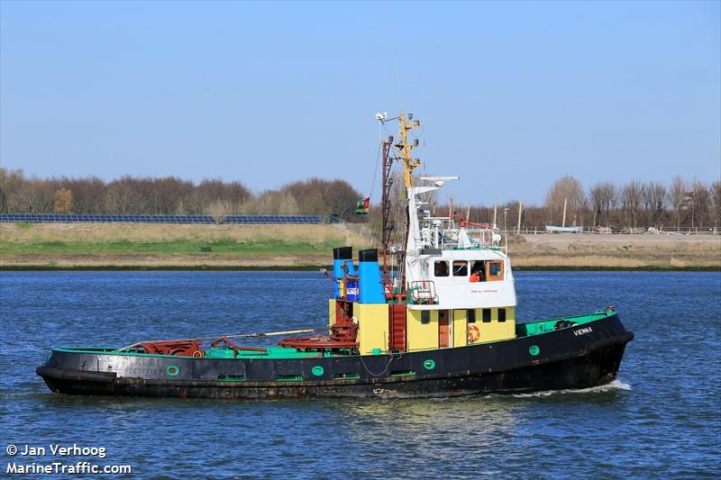 vienna (Tug) - IMO 6605448, MMSI 671380100, Call Sign 5VIR4 under the flag of Togolese Rep