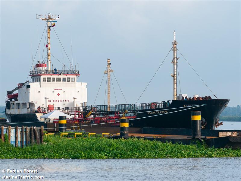 sulina (Tanker) - IMO 8509363, MMSI 677064900, Call Sign 5IM625 under the flag of Tanzania