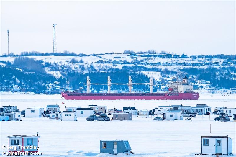 federal kibune (Bulk Carrier) - IMO 9606053, MMSI 538010349, Call Sign V7A5926 under the flag of Marshall Islands