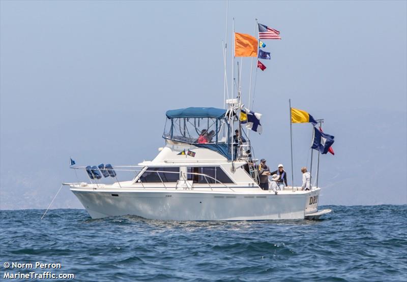 dry c ii (Pleasure craft) - IMO , MMSI 338232249 under the flag of USA