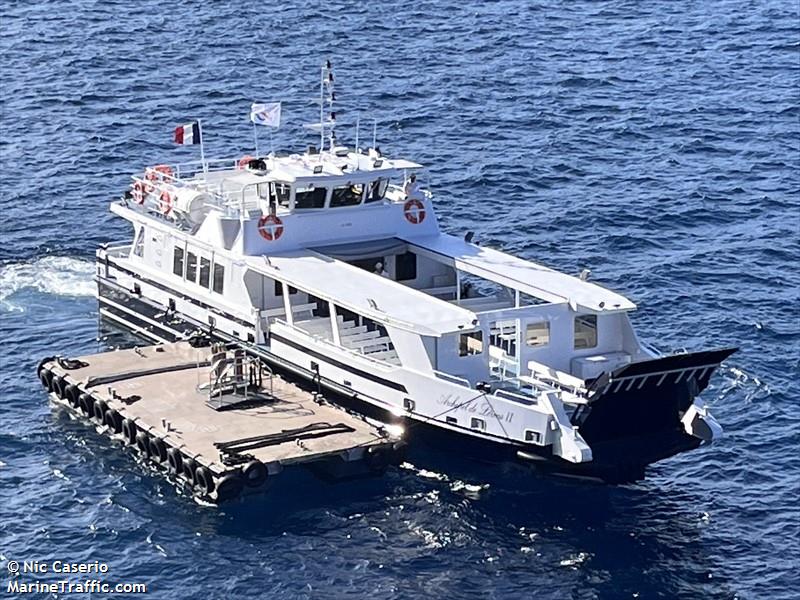 archipel de lerins 2 (Passenger ship) - IMO , MMSI 228137270, Call Sign FAJ8261 under the flag of France