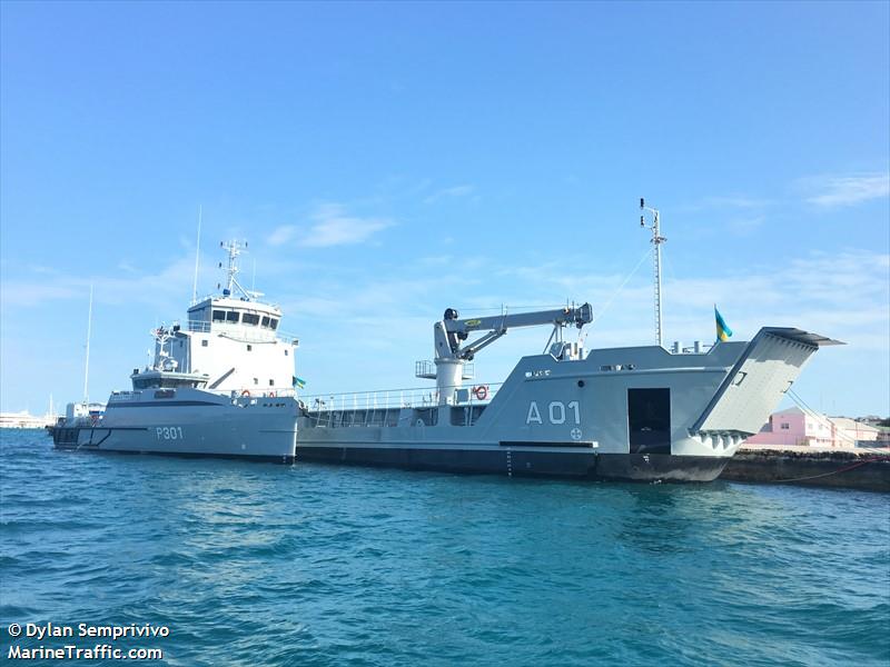 tb. oni viii (Tug) - IMO , MMSI 252000000, Call Sign YD 3677 under the flag of Liechtenstein