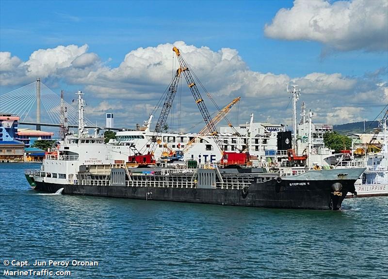 stephen v (Cargo ship) - IMO , MMSI 548000007 under the flag of Philippines