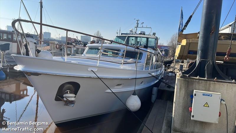 golfbreker (Pleasure craft) - IMO , MMSI 244316871, Call Sign PC3806 under the flag of Netherlands