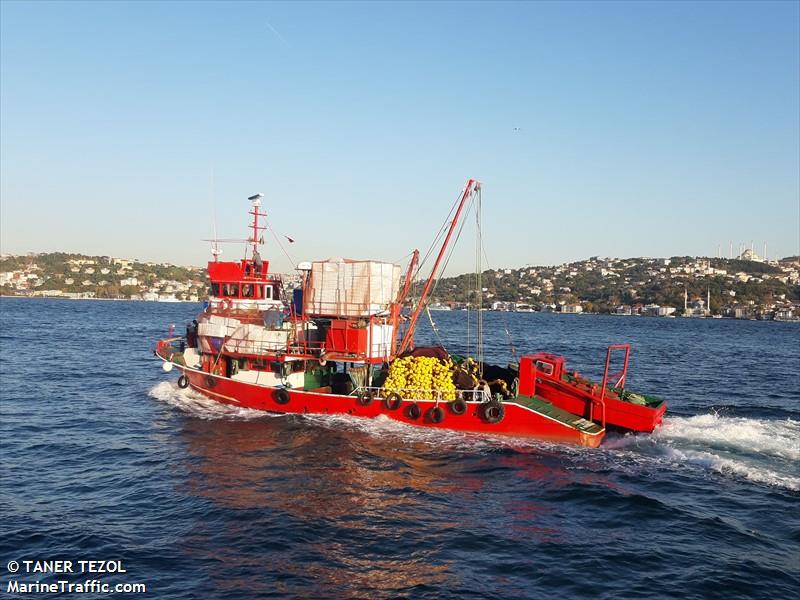 ekrem reis (Fishing vessel) - IMO , MMSI 271062047, Call Sign TCA2113 under the flag of Turkey