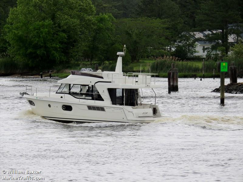 at last (Pleasure craft) - IMO , MMSI 338459834 under the flag of USA