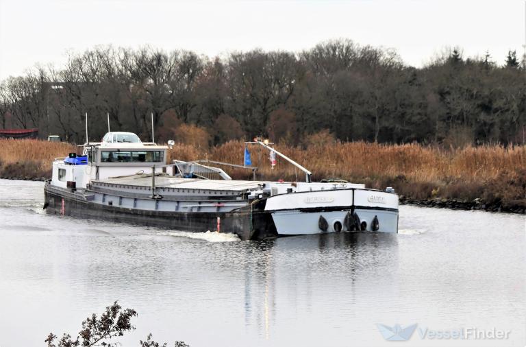 baribal (Cargo ship) - IMO , MMSI 205324290, Call Sign OT3242 under the flag of Belgium