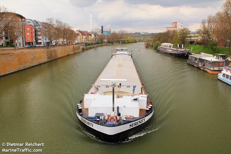 serenity (WIG) - IMO , MMSI 205439290, Call Sign OT4392 under the flag of Belgium