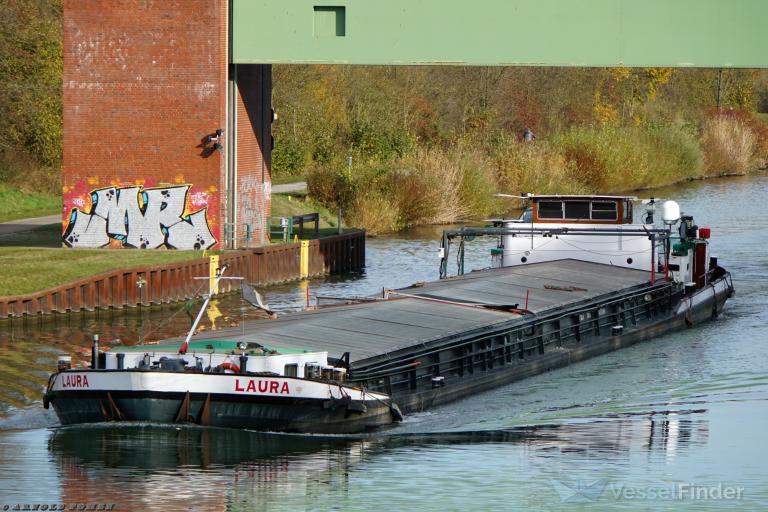 laura (Cargo ship) - IMO , MMSI 244750523, Call Sign PD6623 under the flag of Netherlands