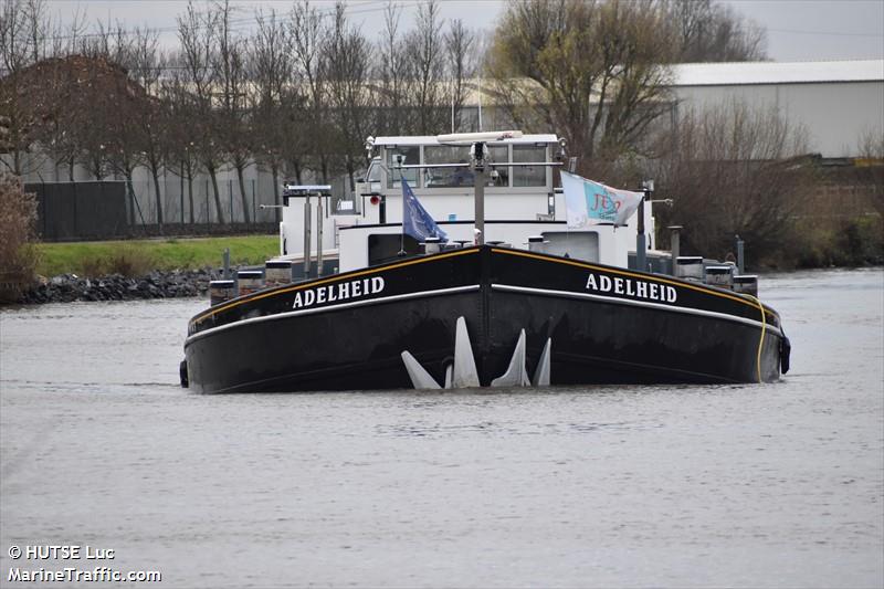 adelheid (Cargo ship) - IMO , MMSI 244750526, Call Sign  PD8288 under the flag of Netherlands
