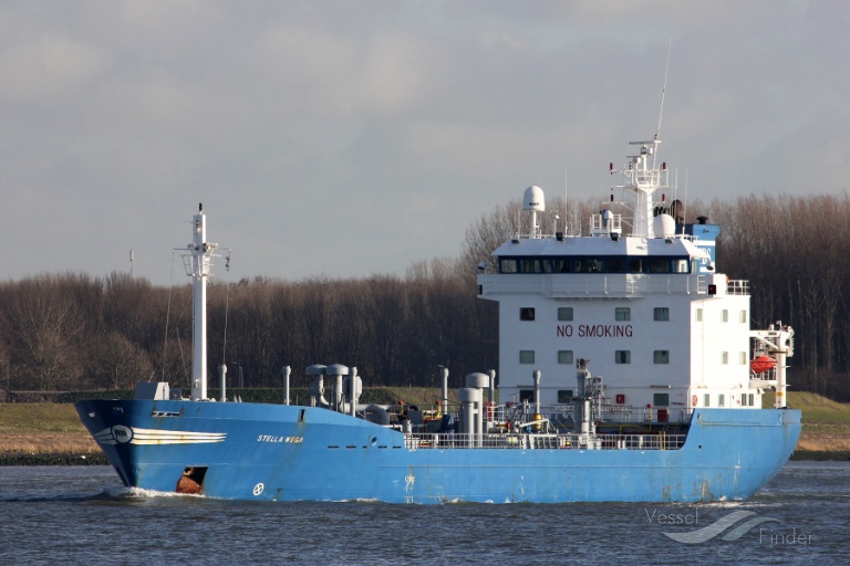 global rani (Chemical/Oil Products Tanker) - IMO 9136113, MMSI 518100861, Call Sign E5U3772 under the flag of Cook Islands