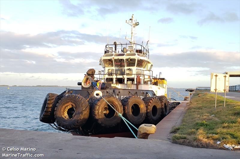 sn guarapari (Tug) - IMO , MMSI 710000050, Call Sign PQ3922 under the flag of Brazil