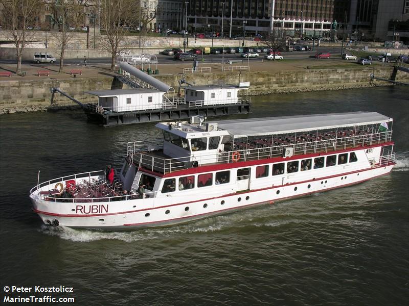 rubin (Passenger ship) - IMO , MMSI 243071712, Call Sign HGQL under the flag of Hungary