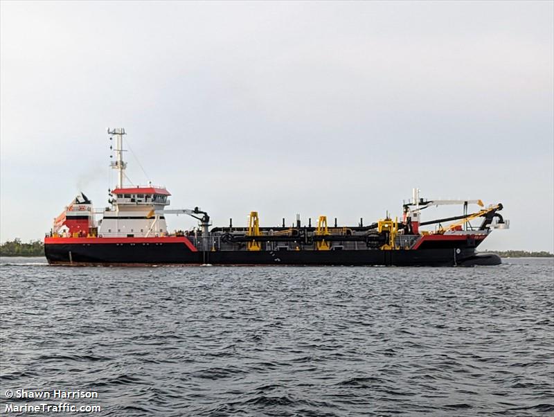 rb weeks (Hopper Dredger) - IMO 9910985, MMSI 368349000, Call Sign WDN5775 under the flag of United States (USA)
