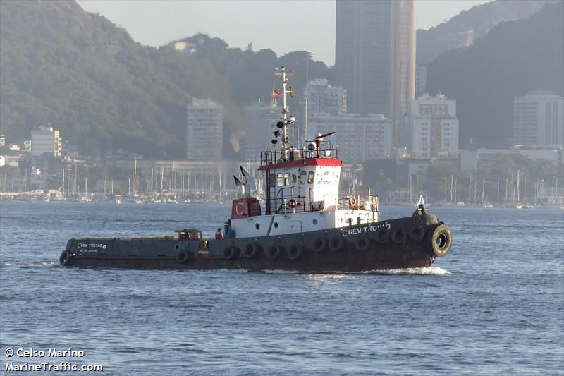 new trovao (Tug) - IMO , MMSI 710004633, Call Sign PQ2642 under the flag of Brazil
