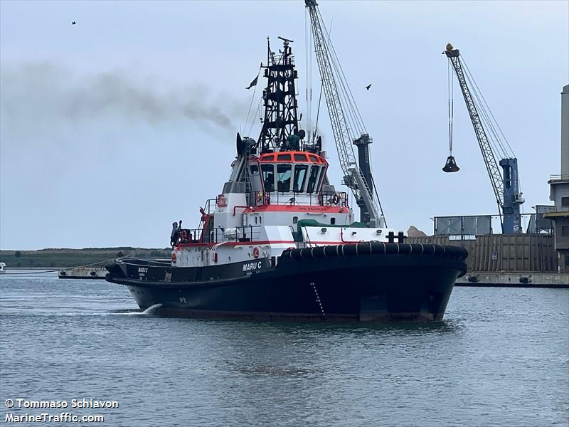 maru c (Tug) - IMO 9600126, MMSI 247451300, Call Sign INYI2 under the flag of Italy