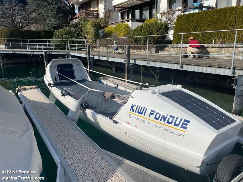 happy days (Pleasure craft) - IMO , MMSI 269117770, Call Sign HBY5820 under the flag of Switzerland