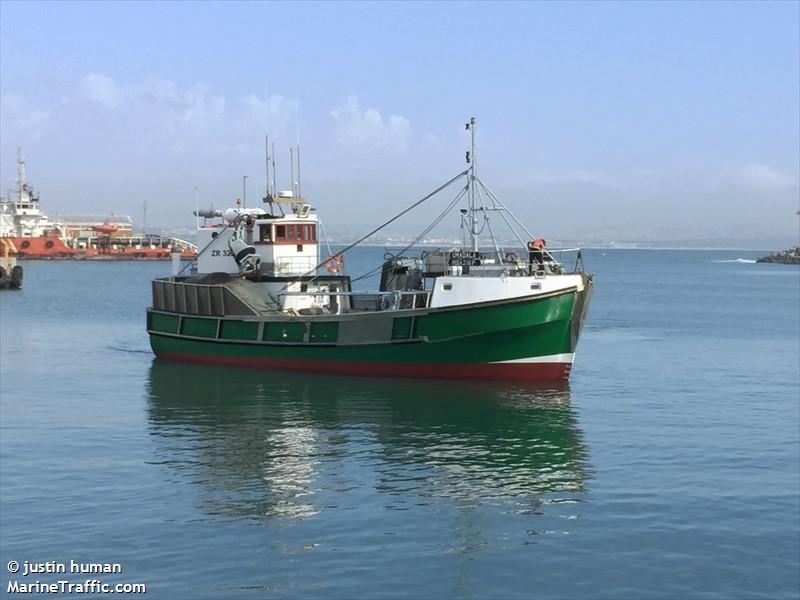 umadala (Fishing vessel) - IMO , MMSI 601015800, Call Sign ZR3221 under the flag of South Africa