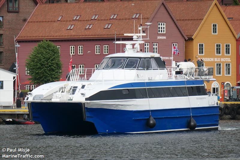 hardangerprins (Passenger Ship) - IMO 9018828, MMSI 257053400, Call Sign LCYX under the flag of Norway