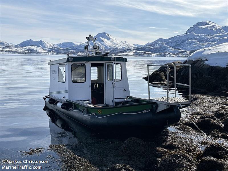 kilowatt (Dredging or UW ops) - IMO , MMSI 257009360, Call Sign LF5797 under the flag of Norway