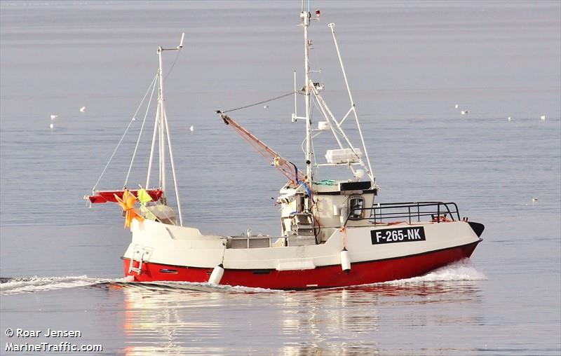 vaagen (Fishing vessel) - IMO , MMSI 257343820, Call Sign LM6646 under the flag of Norway